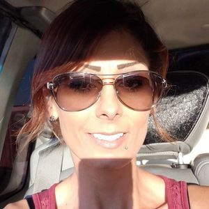 Meet your Posher, Rose